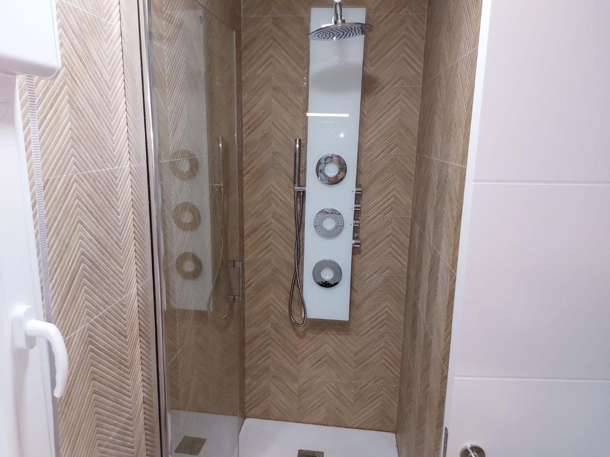 Piso En El Centro Apto 5 Personas Con Garaje Privado Avilés Exteriör bild